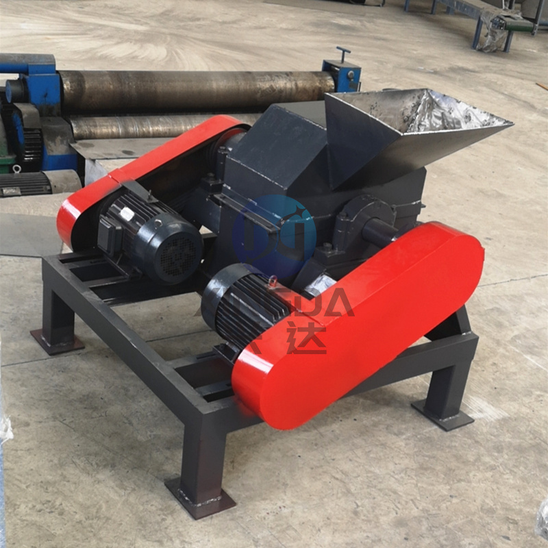 南阳有机肥设备尿素粉碎机的使用范围