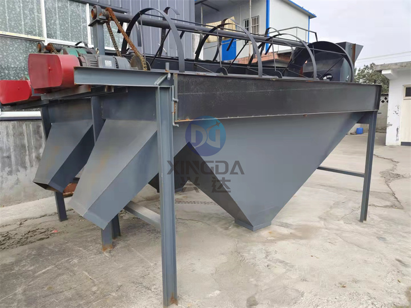 根据海外用户的需求打造的有机肥设备滚筒筛分机的独特特点